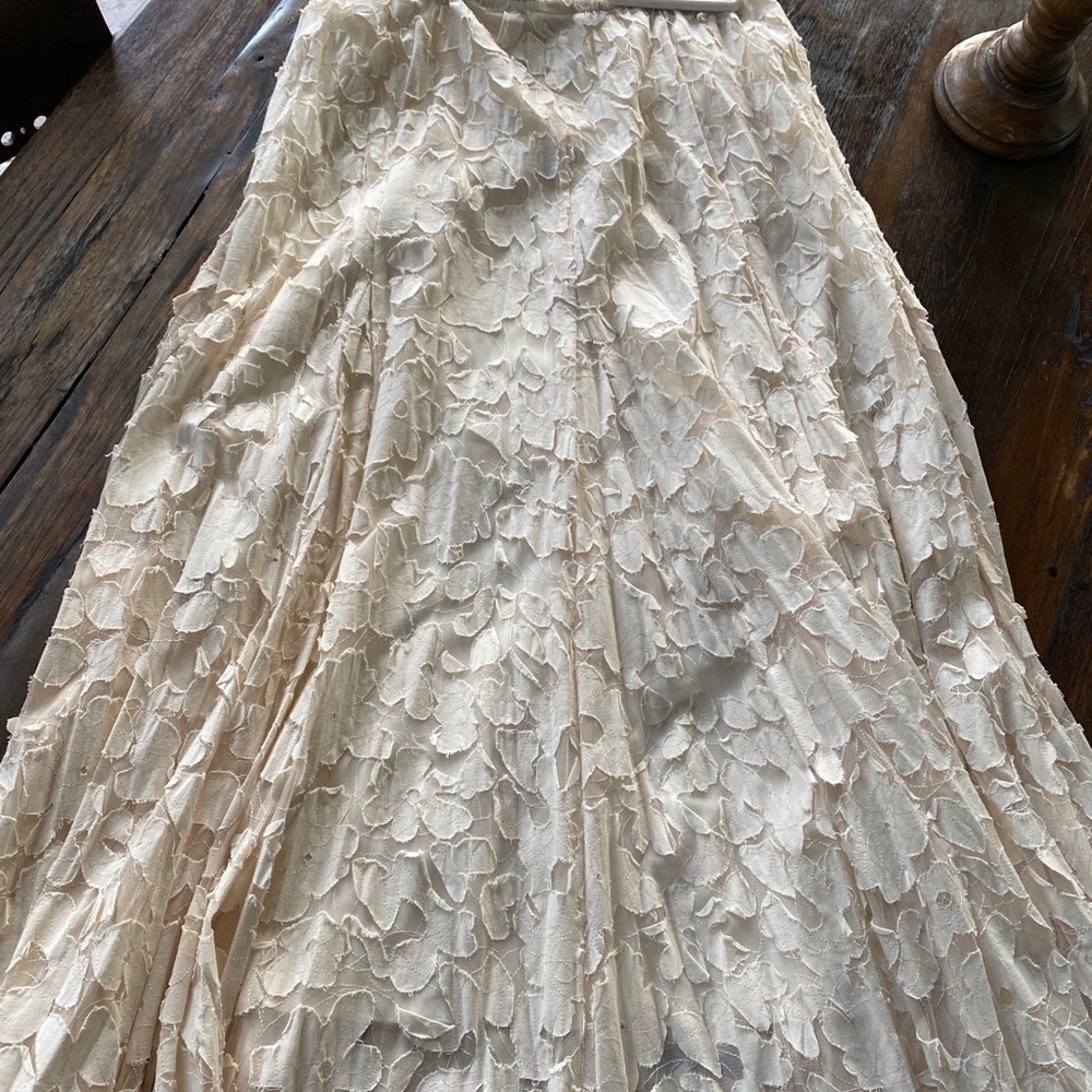 Karen Kane Floral Tulle skirt